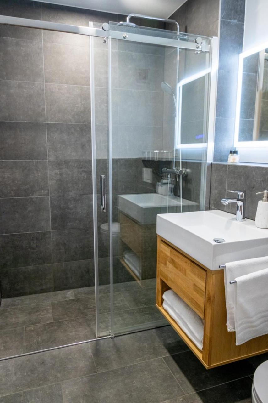 Wunderstay Alpine 303 New Studio With Lake & Mountain View Engelberg Buitenkant foto